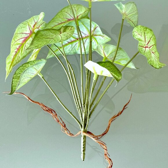 10" Tall Realistic Faux Red & Green Variegated Caladium Plant Plants Vase Accent - Picture 8 of 8